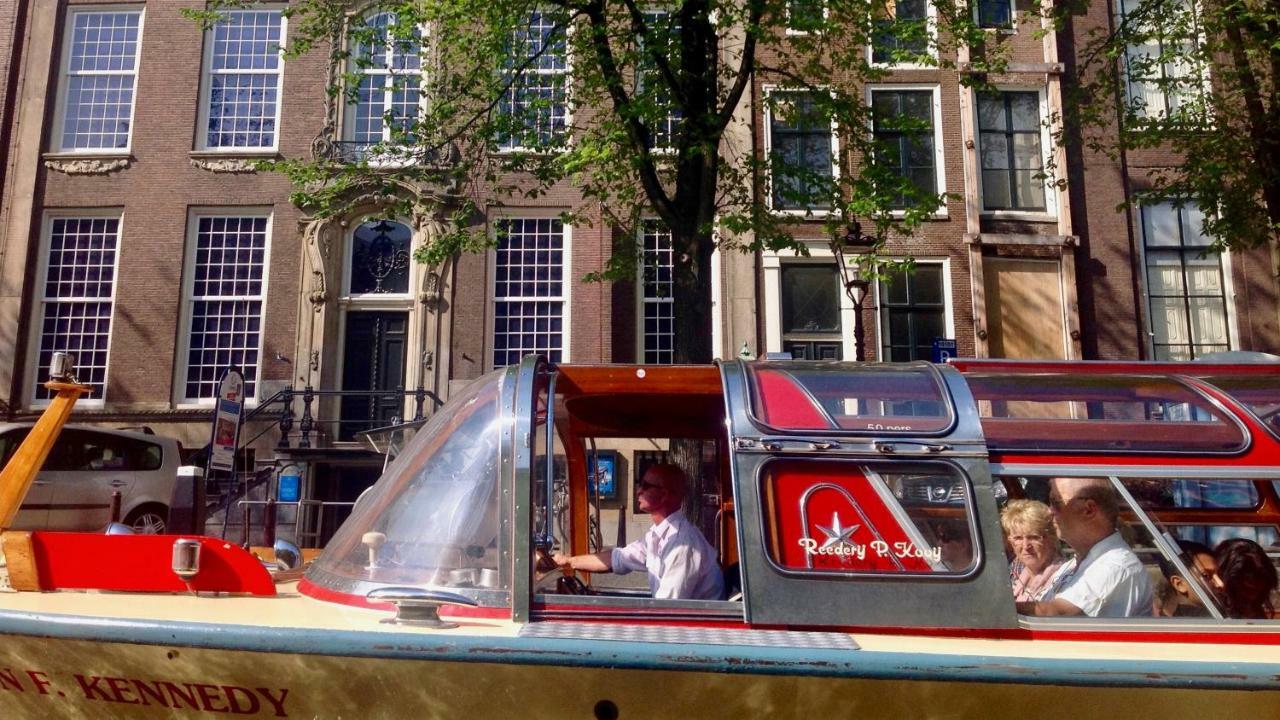Room With A Few Amsterdam Bagian luar foto